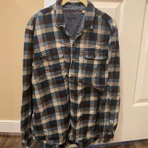 Women’s Woolrich Flannel, size XL